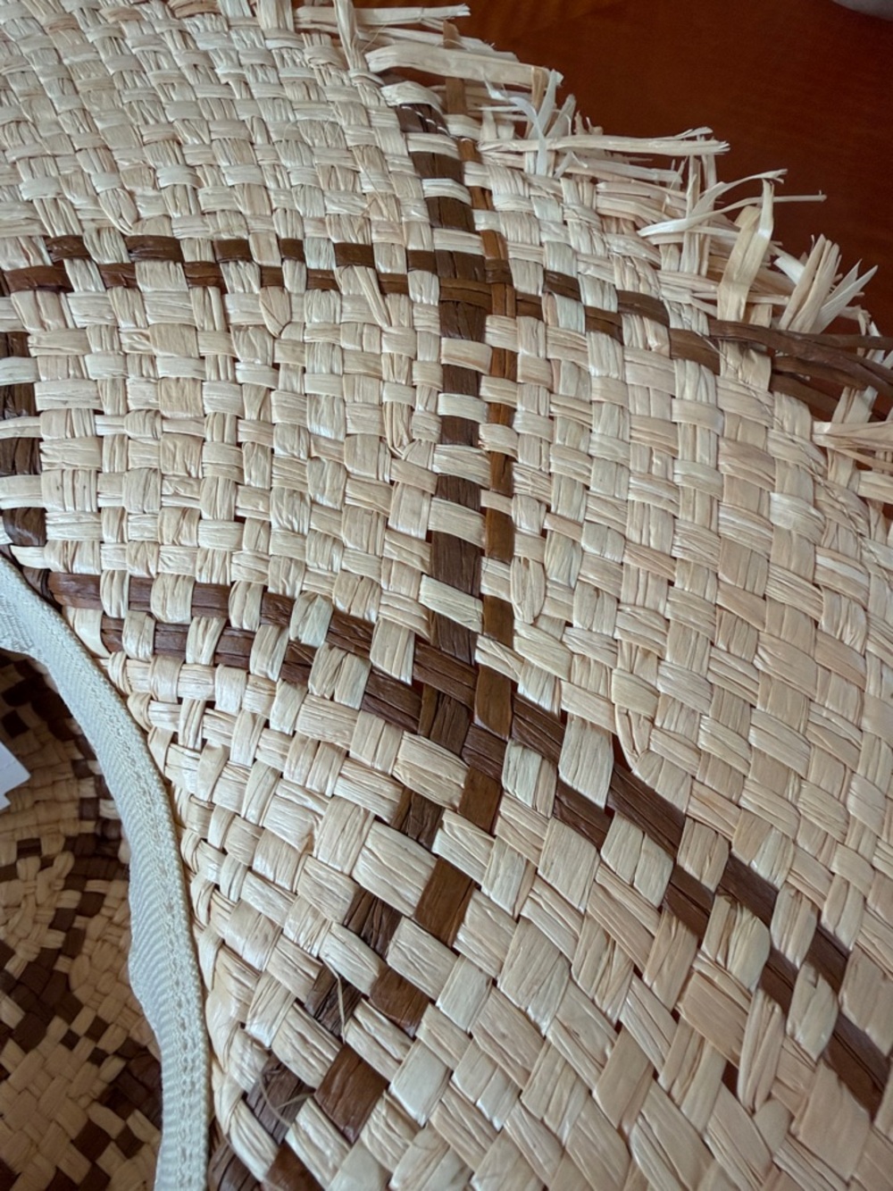 NWT J. McLaughlin Natural and Brown Woven Straw Hat one size - Picture 3 of 8